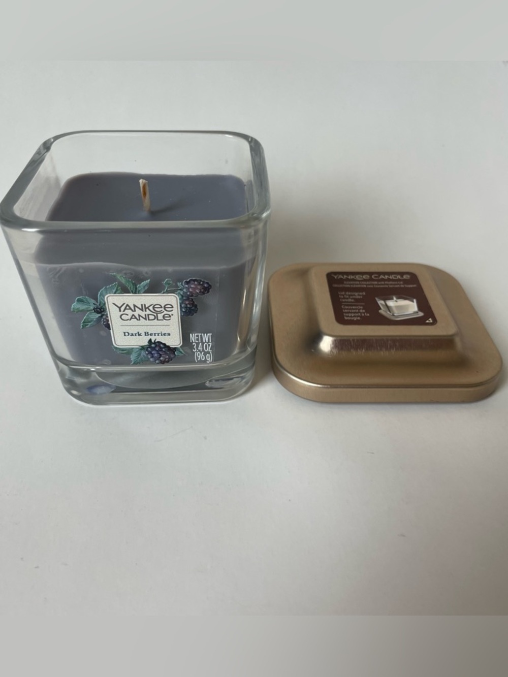 NEW Yankee Elevation collection Dark Berries Square Jar Candle - retired